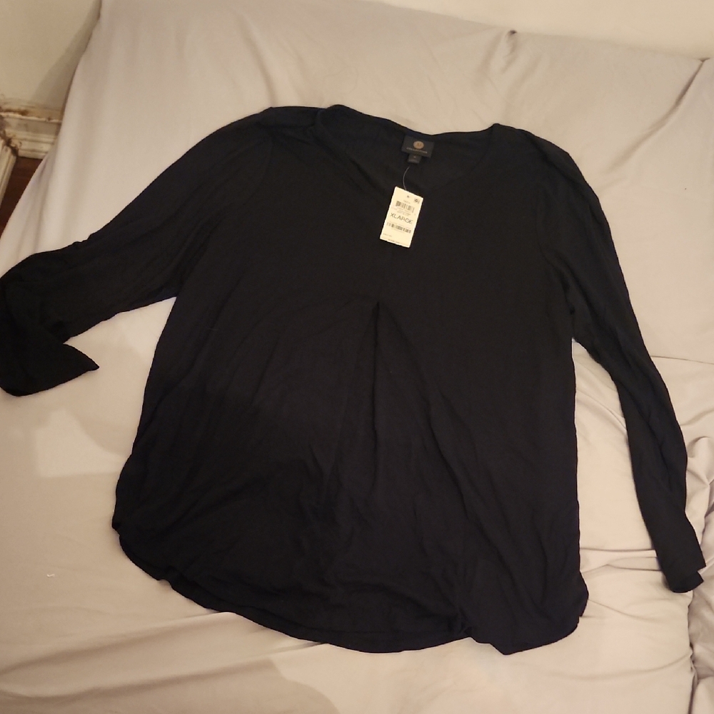 JM Collection Classic Black Blouse